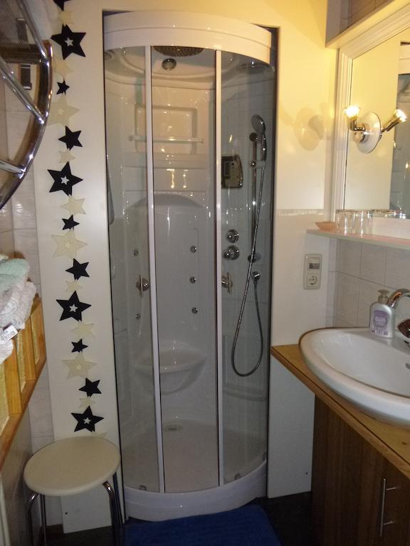 Ferienwohnungen Hauser Waidring Ruang foto